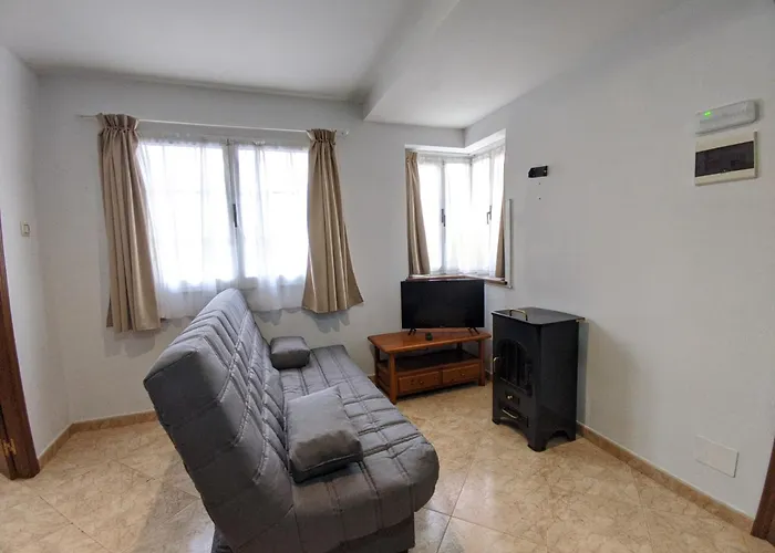 Bricia * Posada De Llanes